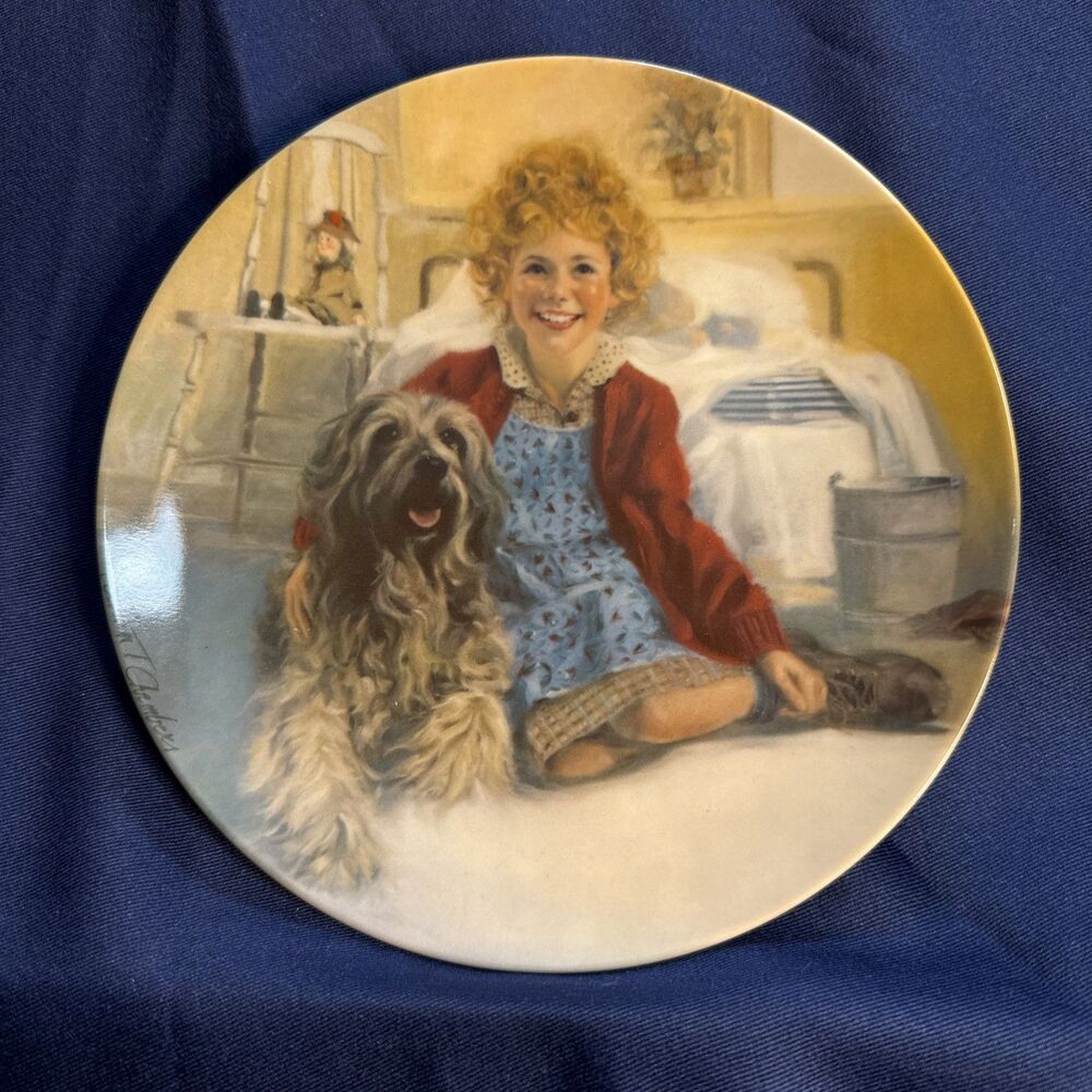 Vintage "Annie & Sandy" by Edwin Knowles, Collector’s Porcelain Plate, 1982